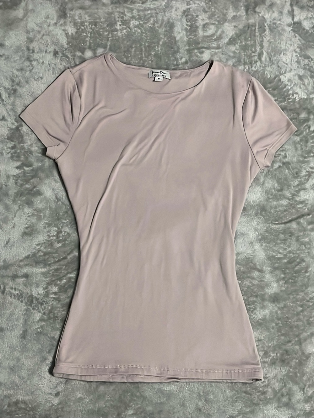 Faded Rose Essentials Women M Short Sleeve Crewneck Top Fitted Mauve Dusty Rose